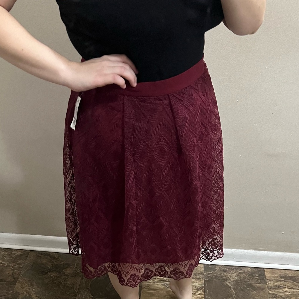 Elegant Burgundy Lace Skirt